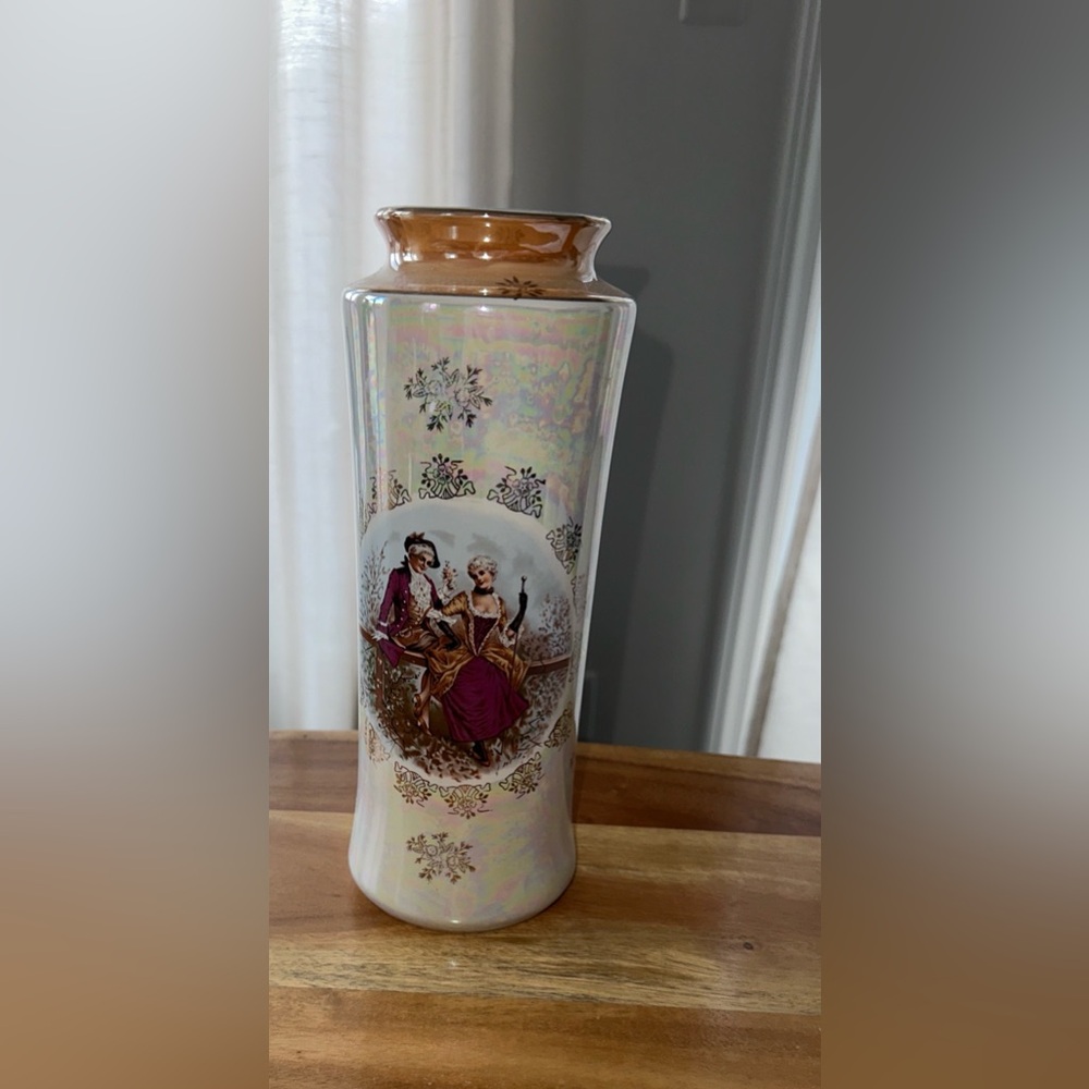 Vintage Japanese Courting Print Lustreware Vase - Picture 6 of 7